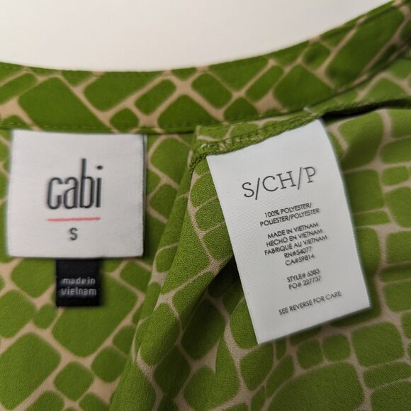 CAbi #6383 Women's V-Neck Cobblestone Blouse Top Size S - Picture 6 of 7